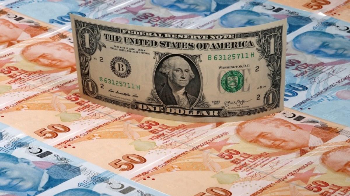 الاستثمارات الأجنبية تعود بقوة إلى تركيا.. 30 مليار دولار تراهن على الليرة التركية